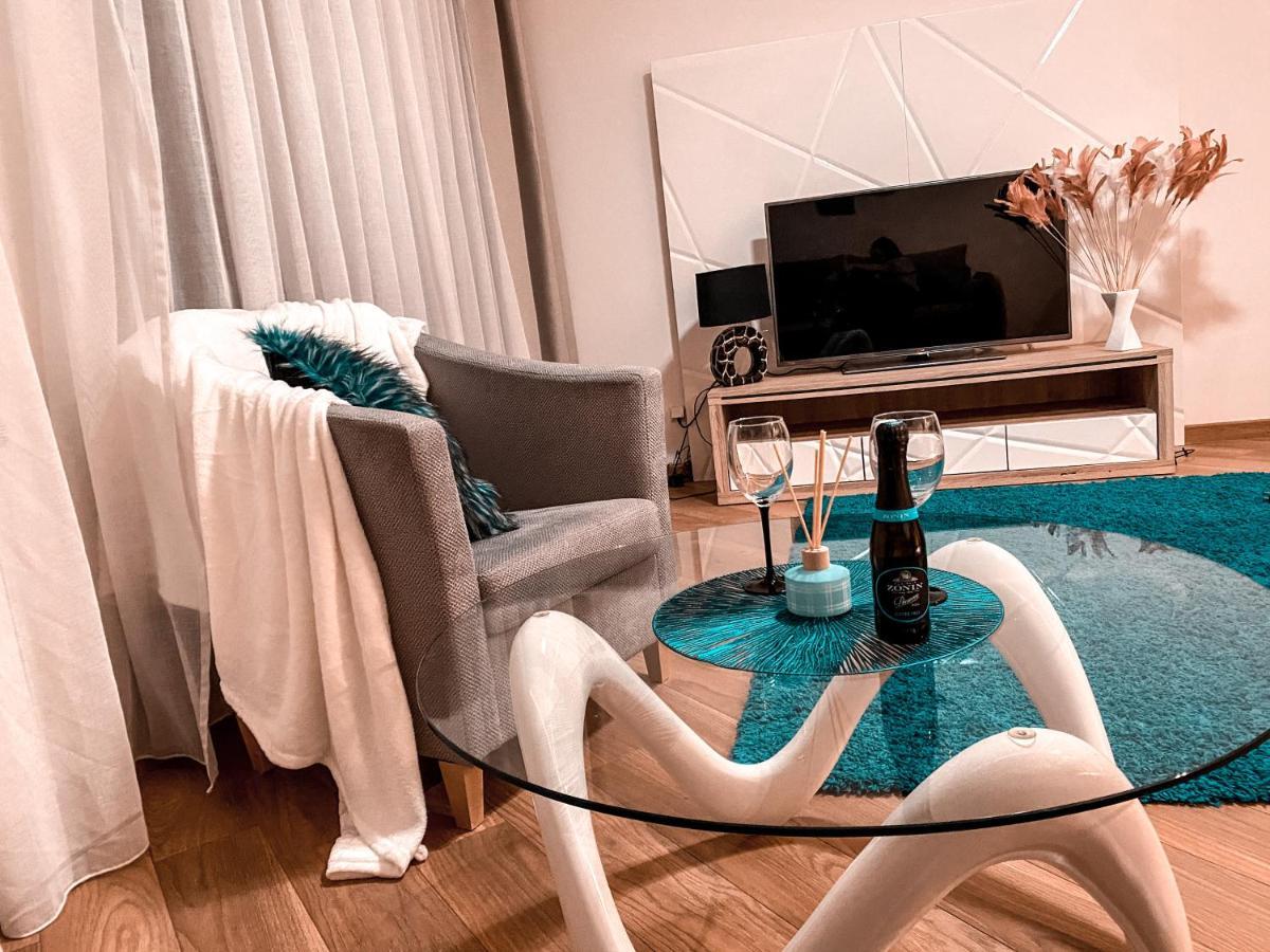 Apartament Solna 80 - Centrum Miasta Z Podziemnym Garazem Кельце Экстерьер фото