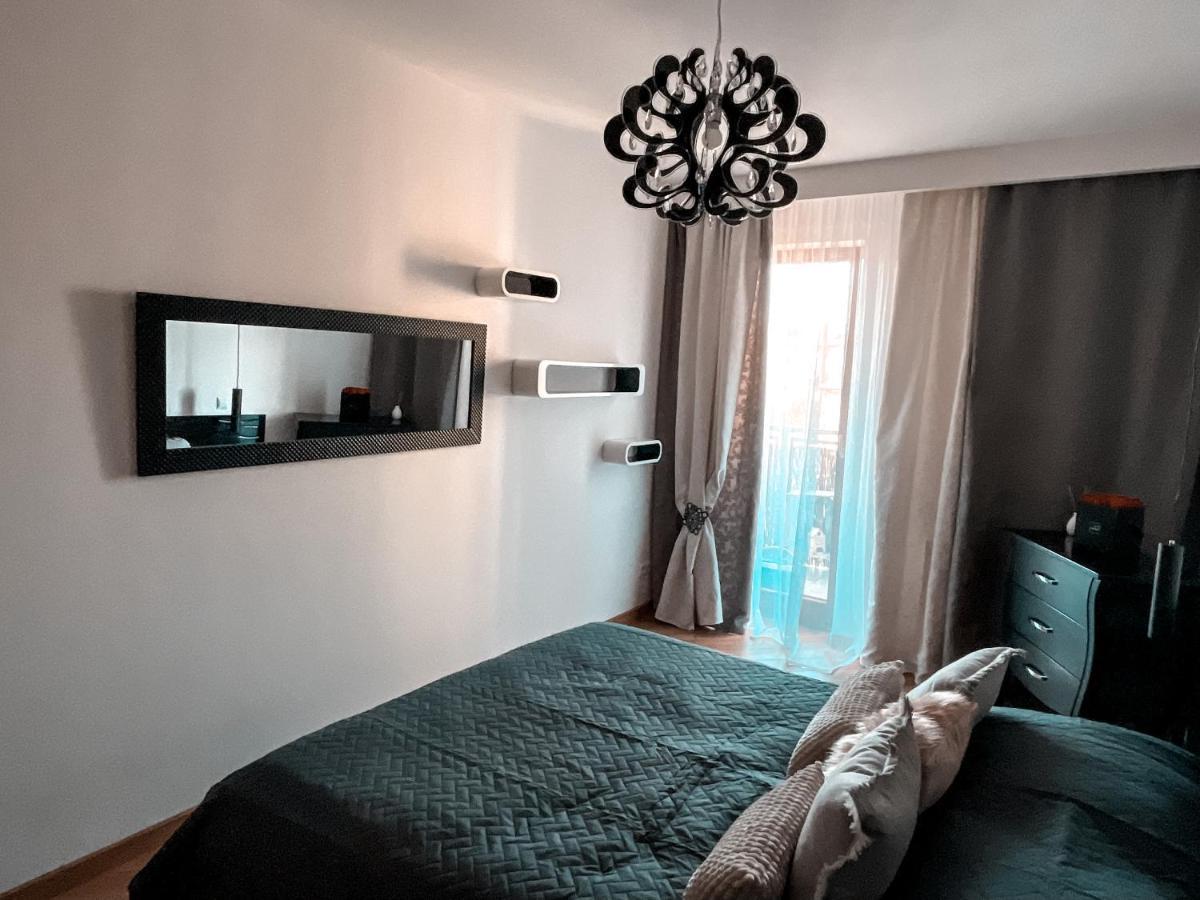 Apartament Solna 80 - Centrum Miasta Z Podziemnym Garazem Кельце Экстерьер фото